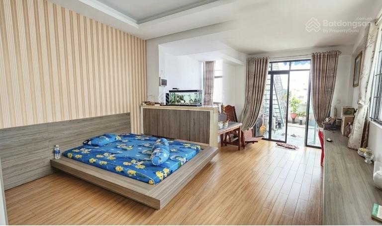 Ngộp bán mặt tiền tây sơn ngay chợ tân hương kinh doanh sầm uất ngày đêm  5 tầngvuông đét 4 x 18