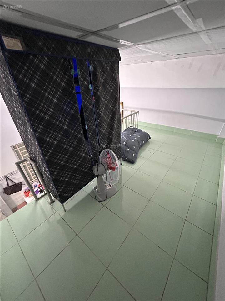 Q2 có thể vào ở liền
tìm 1 bạn nữ ở ghép phòng full nội thất { ưu tiên nvvp, ít đồ
gần chợ đo đạc,