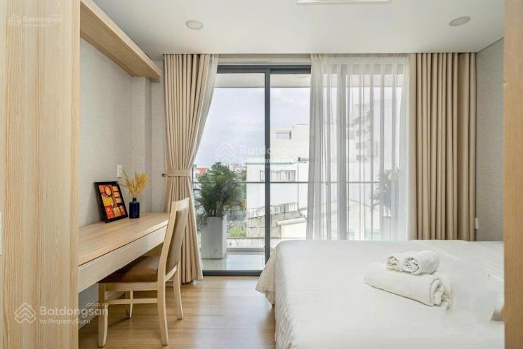 Cho thuê căn hộ dịch vụ gần chợ bà chiểu, ngay phan đăng lưu, 45m2, cửa sổ ban công, full nội thất