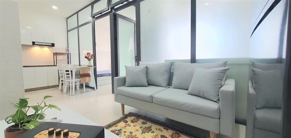 Cho thuê phòng trọ dạng 1pn ban côngtách bếp,38m2,ngay ngô đức kế,gần chợ bà chiểu,full nội thất