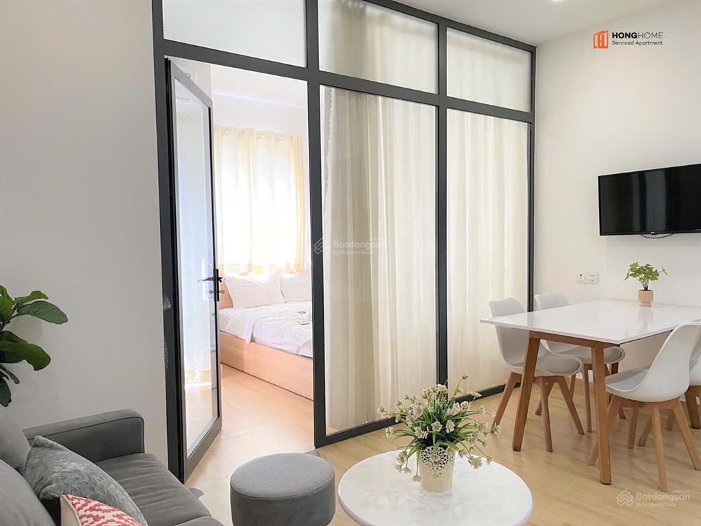 Cho thuê căn hộ dịch vụ dạng phòng ngủ riêng ngay hoàng sa q1 gần phú nhuận, q3, q10, 45m2, full nt