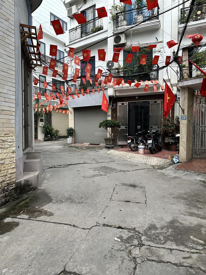 Chính chủ cần bán nhà 84m2 tại khuyến lương  hoàng mai, ngõ rộng ô tô tránh, giá đầu tư