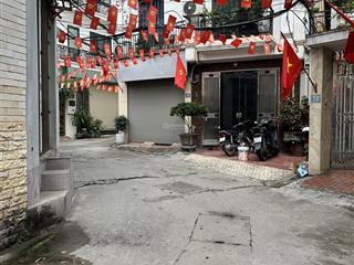 Chính chủ cần bán nhà 84m2 tại khuyến lương  hoàng mai, ngõ rộng ô tô tránh, giá đầu tư