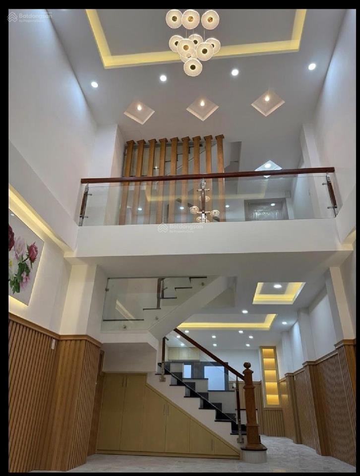 *bán nhà quận 7, 5 tầng , hẻm 6m , khu kiều đàm gần nguyễn thị thập,dt4,2x12,giá10,5tỷ