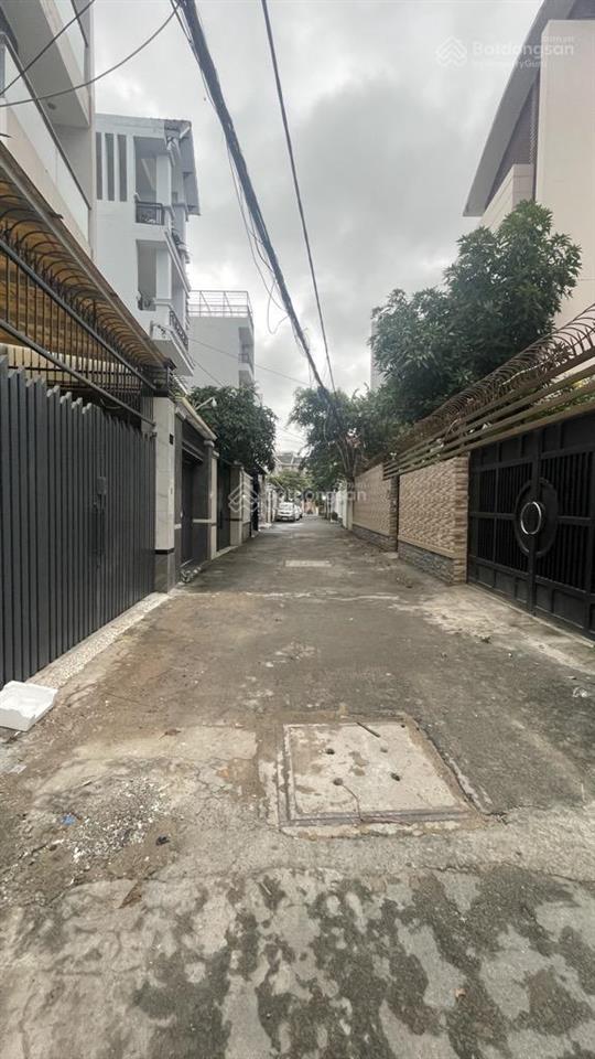 * bán nhà 5 tầng , quận 7, gần nguyễn thị thập, dt8x15, đường 8m, giá tốt 22,5 tỷ