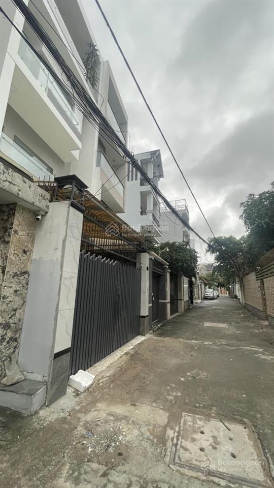 * bán nhà 5 tầng , quận 7, gần nguyễn thị thập, dt8x15, đường 8m, giá tốt 22,5 tỷ