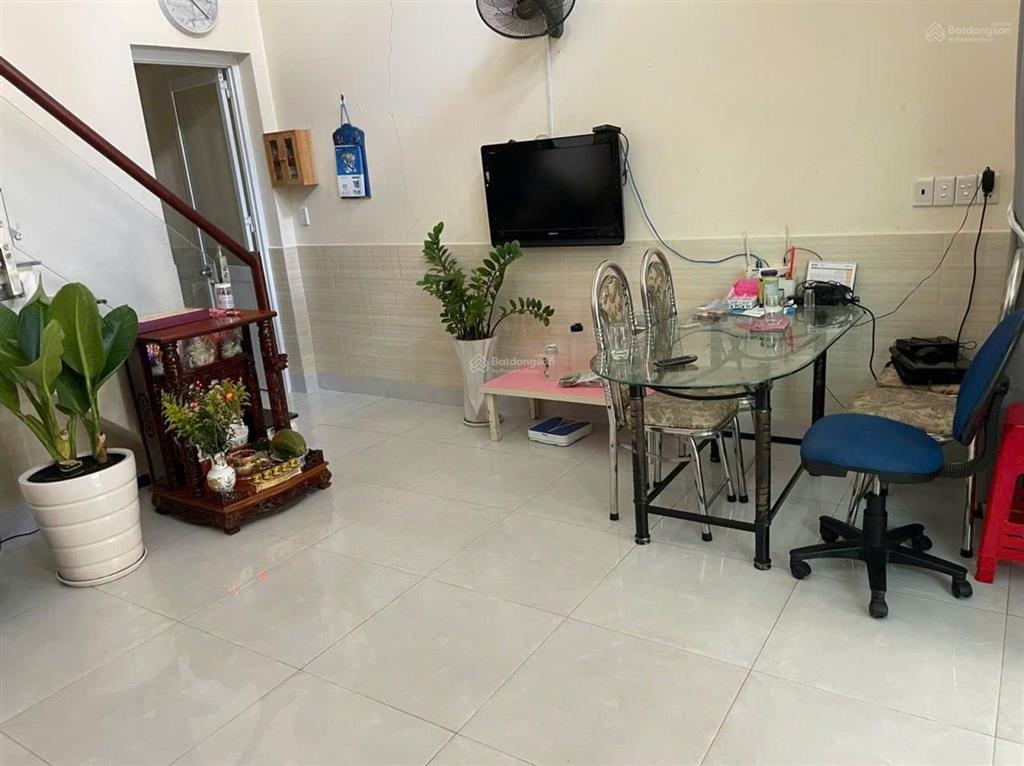 Bán nhà quận 7, lâm văn bền, 2 tầng, 5x11m, hxh, giá 8,6 tỷ