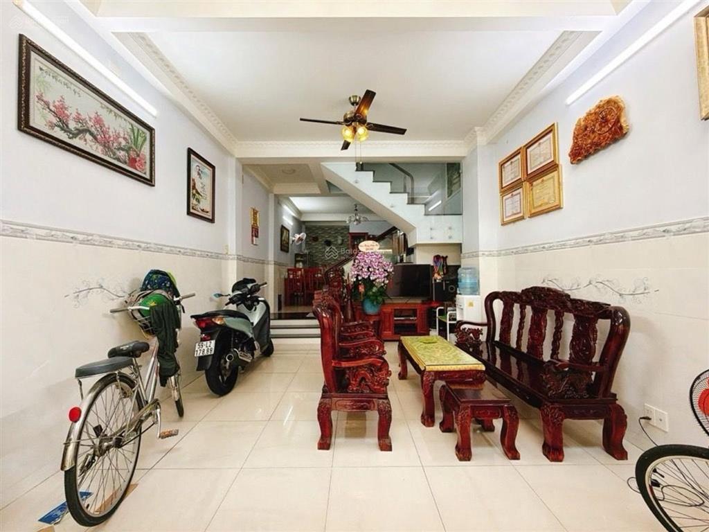 * bán nhà quận 7, 4 tầng, oto đổ cửa, gần lotte, 4x14, giá 9,99 tỷ