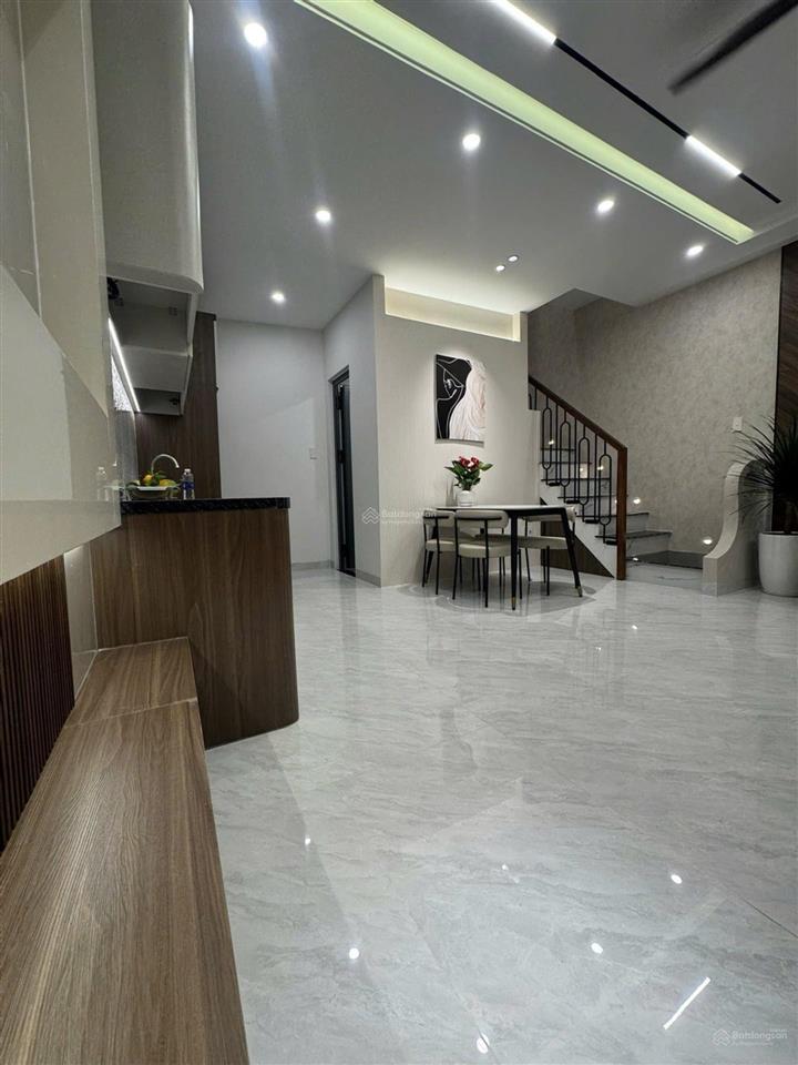Bán nhà 2 tầng, quận 7, hẻm 3m, ngang 5m, mới full nt, giá 4,58 tỷ