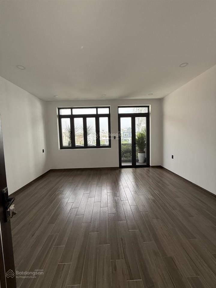Bán nhà khu công ích quận 4, 80m², 5 tầng, gần phú mỹ hưng, đường 10m, giá 17 tỷ