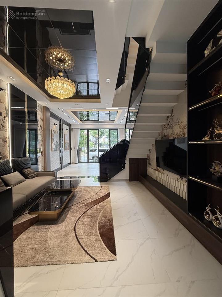 Bán nhà khu công ích quận 4, 80m², 5 tầng, gần phú mỹ hưng, đường 10m, giá 17 tỷ