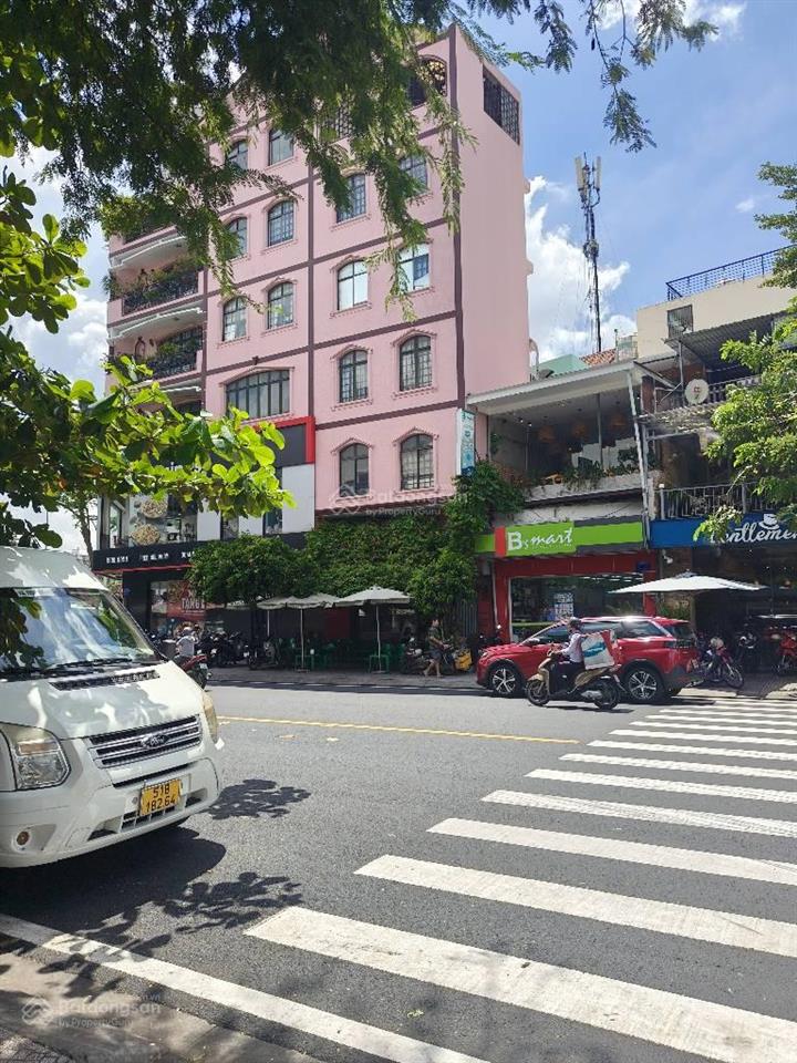Bán nhà căn góc 2 mt quận 4, đường 20m, ngang 14m, 217m2, đường số 14, giá 107 tỷ