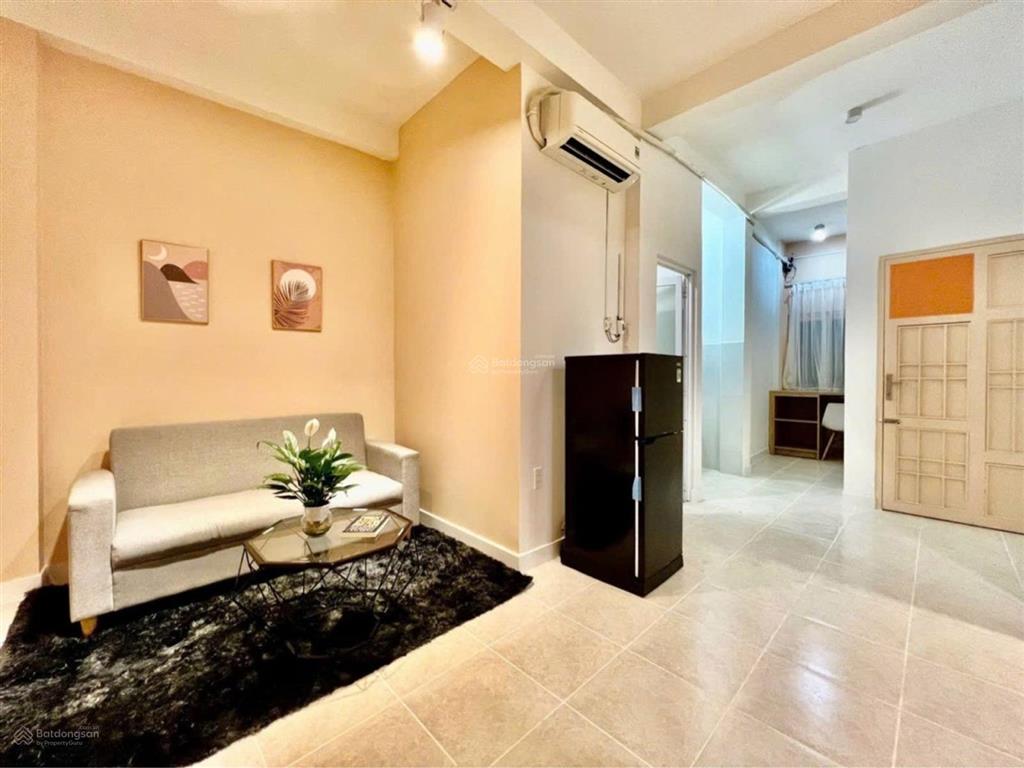 *bán nhà quận 4, tôn đản , đường 3m, 5 tầng, 40m2, giá 4tỷ25