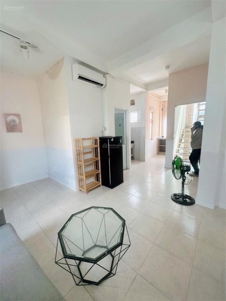 *bán nhà quận 4, tôn đản , đường 3m, 5 tầng, 40m2, giá 4tỷ25