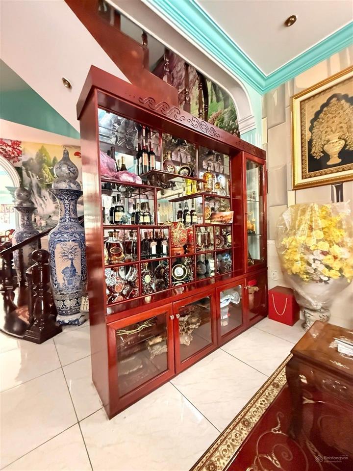 Bán nhà quận 7, 188m2, 4 tầng, ngang 8m, gần nguyễn thị thập, p. tân hưng, giá tốt 32 tỷ