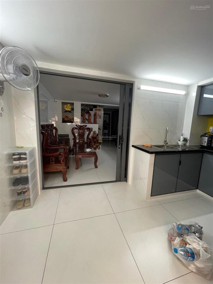 Bán nhà quận 7, 60m2, 2 tầng, ngang 4m, đường 4m, gần lâm văn bền, giá 6,2 tỷ