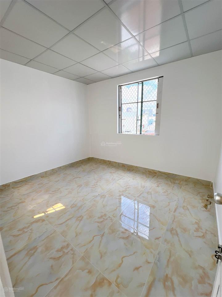 Bán nhà quận 4, tôn thất thuyết, 5 tầng, 55m2, đường 4m, giá 6,9 tỷ
