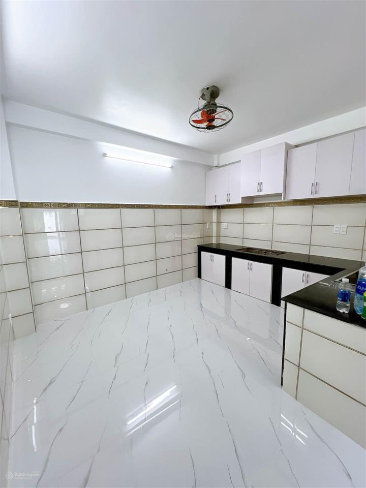 Bán nhà quận 4, tôn thất thuyết, 5 tầng, 55m2, đường 4m, giá 6,9 tỷ