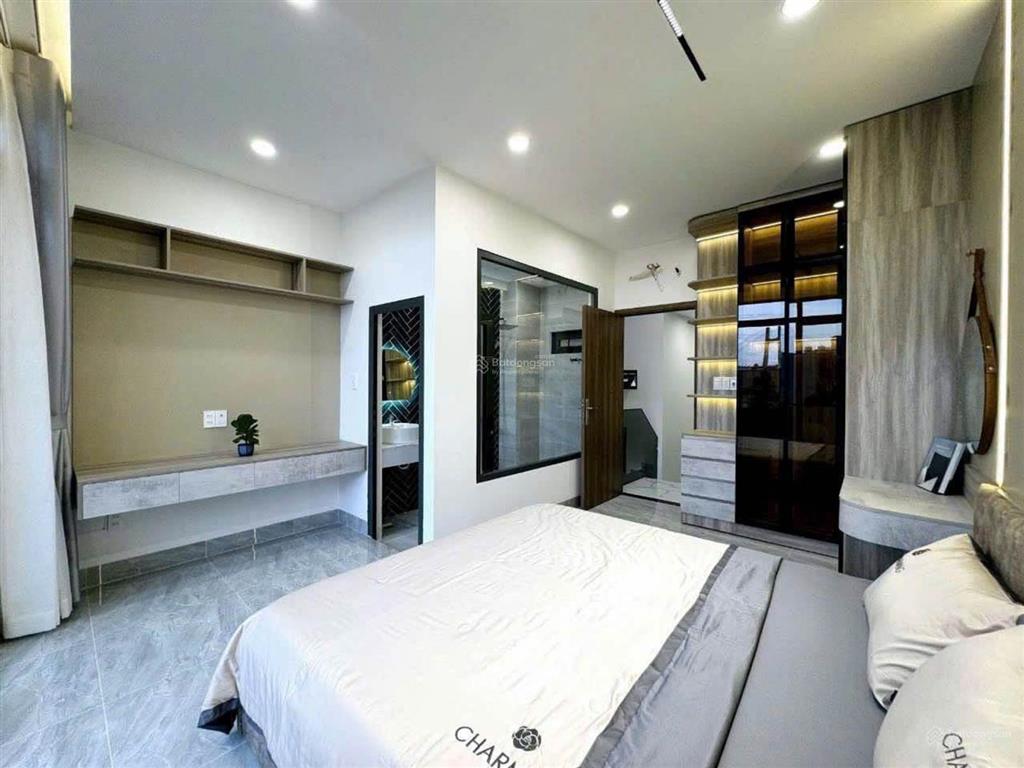 Bán nhà quận 7, võ thị nhờ, 3 tầng, đường 4m, ngang 4.2m, 72m2, giá 7,8 tỷ
