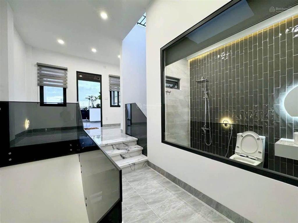 Bán nhà quận 7, võ thị nhờ, 3 tầng, đường 4m, ngang 4.2m, 72m2, giá 7,8 tỷ