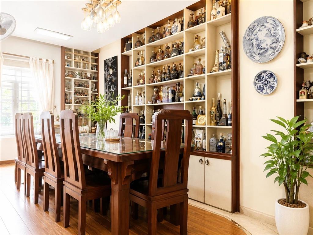 Bán nhà quận 7, mt đường số rộng 12m, ngang 8m, 126m2, 5 tầng, gần nguyễn thị thập, giá 34 tỷ