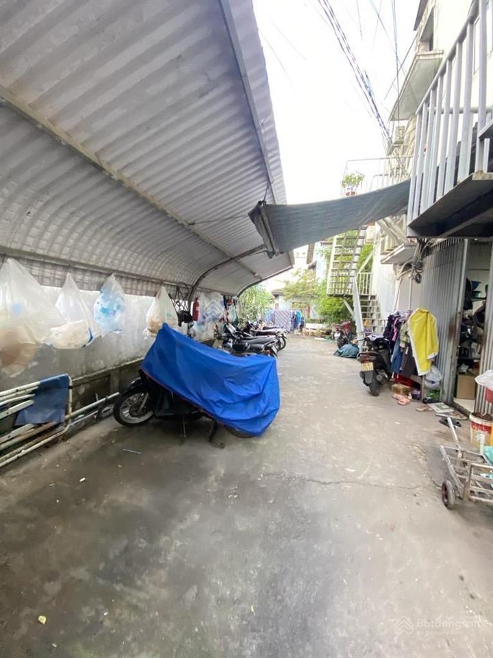 Bán nhà 3 tầng, quận 7, p. tân thuận, ngang 40m dài 22m, đường trước nhà 8m, giá 85 tỷ