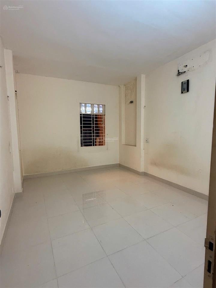 Bán đất tặng nhà, quận 7, mt lâm văn bền, dt 288m2, khu xây 9 tầng, ngang 8m, 3 tầng, giá 70 tỷ
