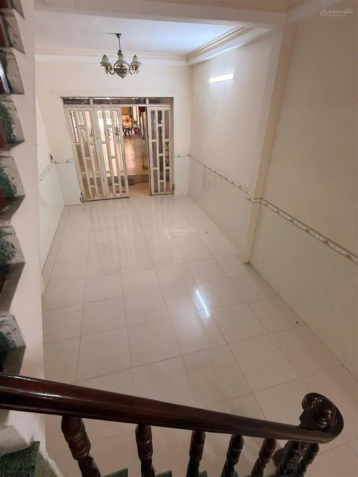 Bán đất tặng nhà, quận 7, mt lâm văn bền, dt 288m2, khu xây 9 tầng, ngang 8m, 3 tầng, giá 70 tỷ