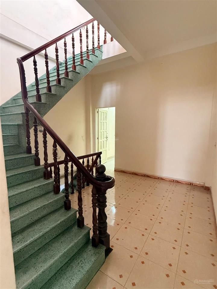Bán đất tặng nhà, quận 7, mt lâm văn bền, dt 288m2, khu xây 9 tầng, ngang 8m, 3 tầng, giá 70 tỷ