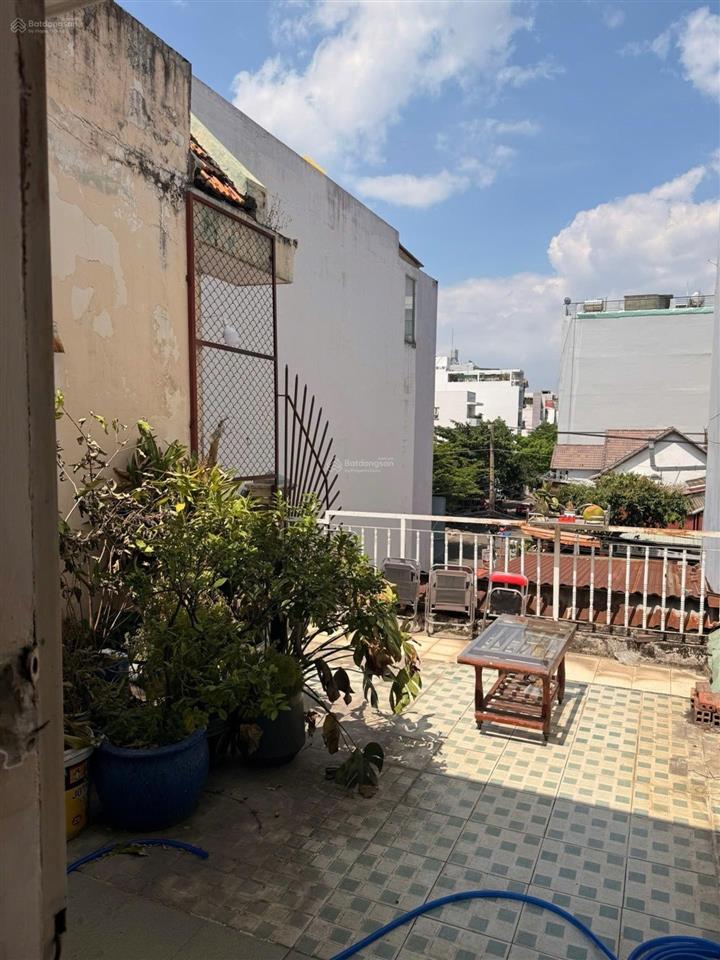 Bán đất tặng nhà, quận 7, mt lâm văn bền, dt 288m2, khu xây 9 tầng, ngang 8m, 3 tầng, giá 70 tỷ