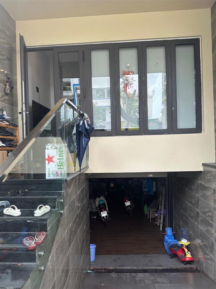 Bán nhà quận 7, 4 tầng, mt đường số 40, p. tân hưng, dt 76m2, gần nguyễn thị thập, giá 19,2 tỷ