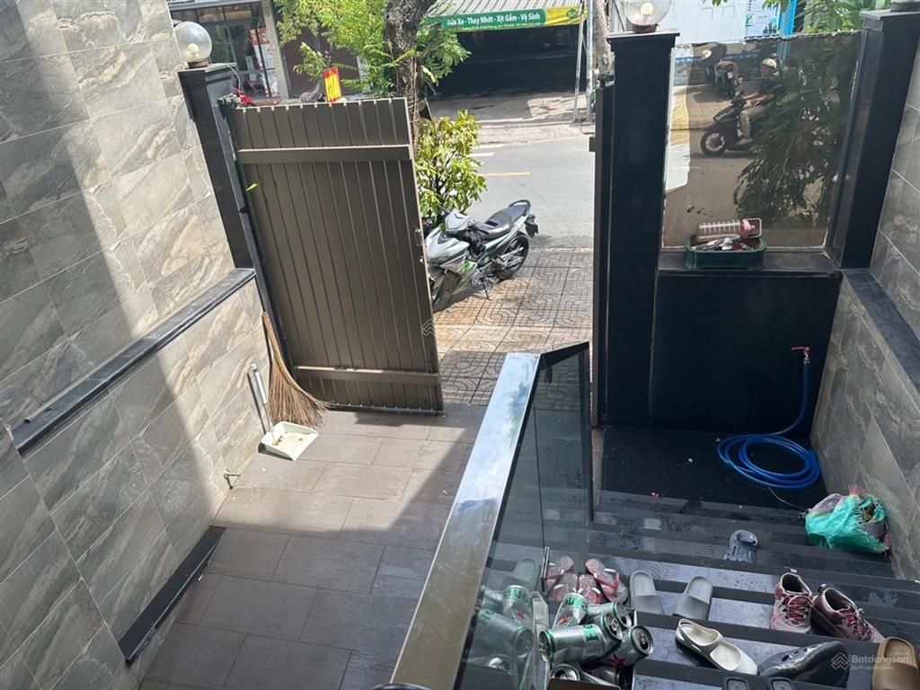 Bán nhà quận 7, 4 tầng, mt đường số 40, p. tân hưng, dt 76m2, gần nguyễn thị thập, giá 19,2 tỷ