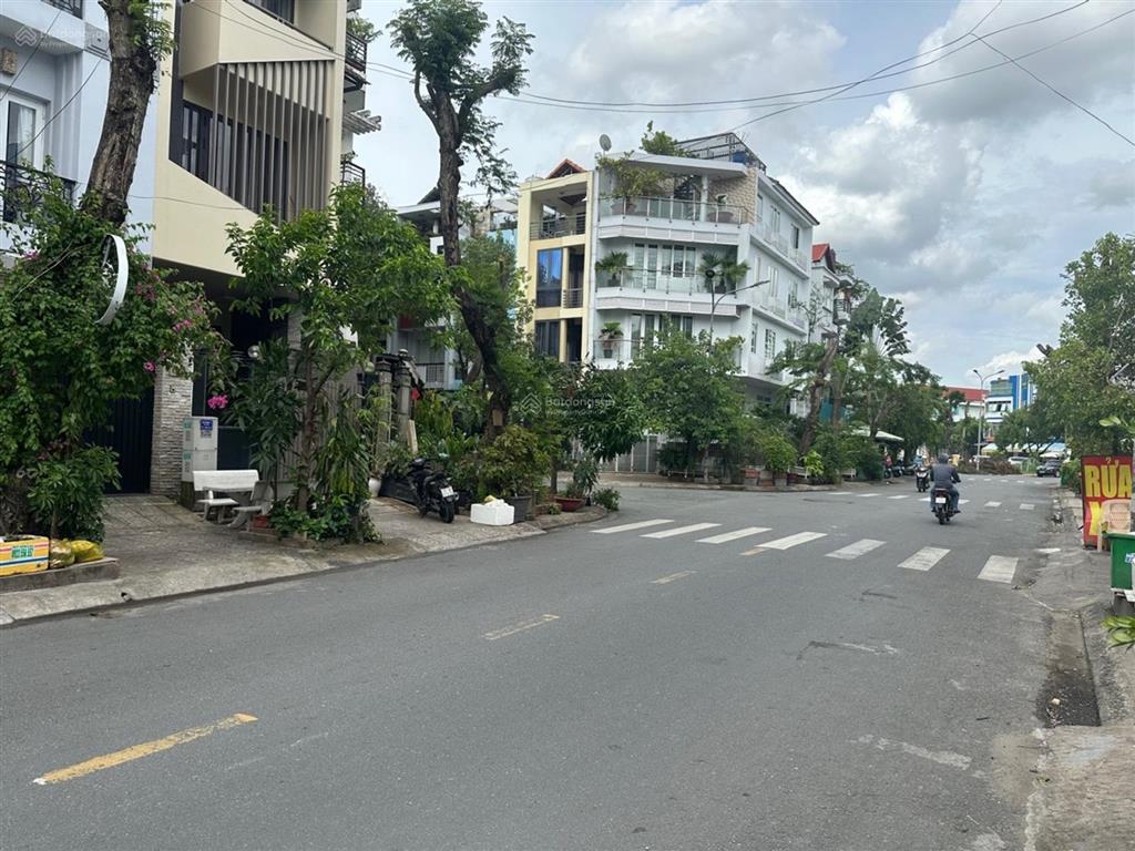 Bán nhà quận 7, 4 tầng, mt đường số 40, p. tân hưng, dt 76m2, gần nguyễn thị thập, giá 19,2 tỷ