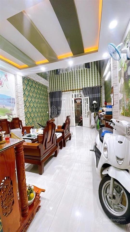Bán nhà quận 4  tôn thất thuyết  5 tầng  dt 98m2  đường 4m  giá 15 tỷ