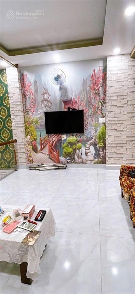 Bán nhà quận 4  tôn thất thuyết  5 tầng  dt 98m2  đường 4m  giá 15 tỷ