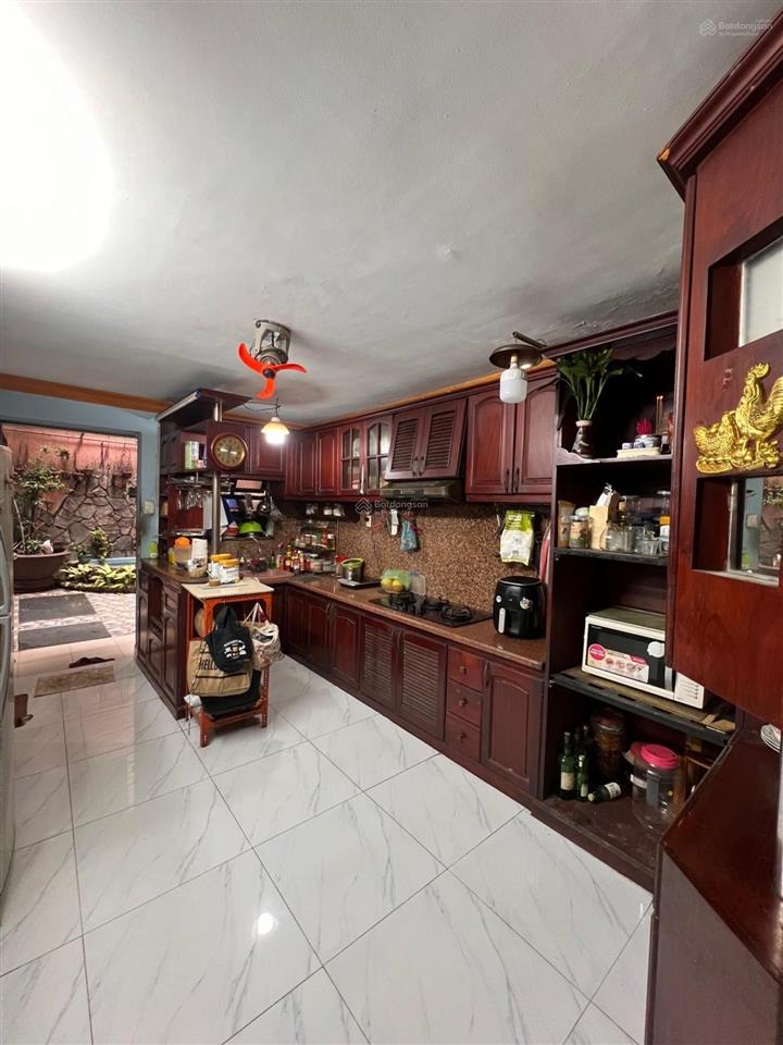 Bán nhà quận 8, nguyễn thị tần, đường xe hơi thông, 3 tầng, ngang 7m, dt 132m2, giá 23,8 tỷ