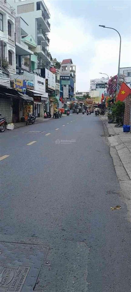 Nhà nhỏ xinh 28m2  2 tầng nở hậu  sát phan văn trị  bình thạnh  nhỉnh 4 tỷ