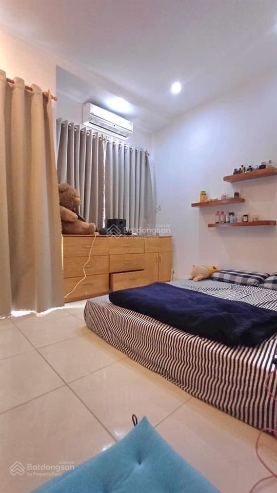 Bán nhà 4x10, ngay phan văn trị, bình thạnh, hẻm xe hơi, 6tỷ45