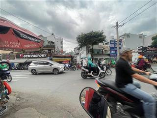Bán nhà 35m2  ngay nơ trang long  bình thạnh  2 tầng  hxh  4.x tỷ