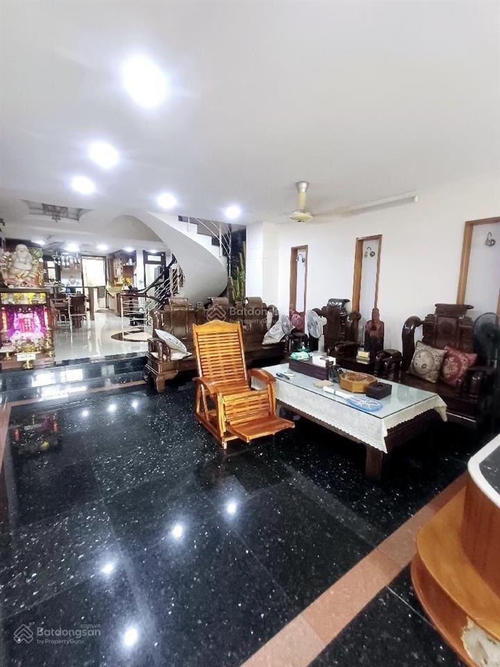 Bán nhà mặt tiền khu dân cư trung sơn, bình chánh, 5x20, 4 tầng, 18,x tỷ
