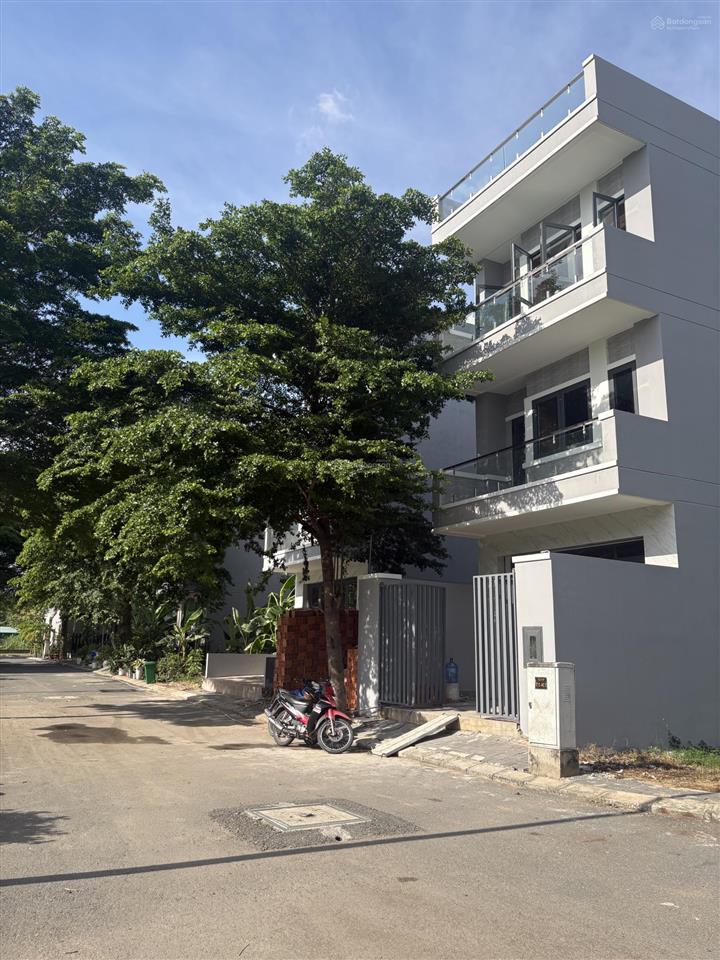 Nhà mt mizuki park bình chánh, 5x20, 3 tầng, chỉ 9,1 tỷ