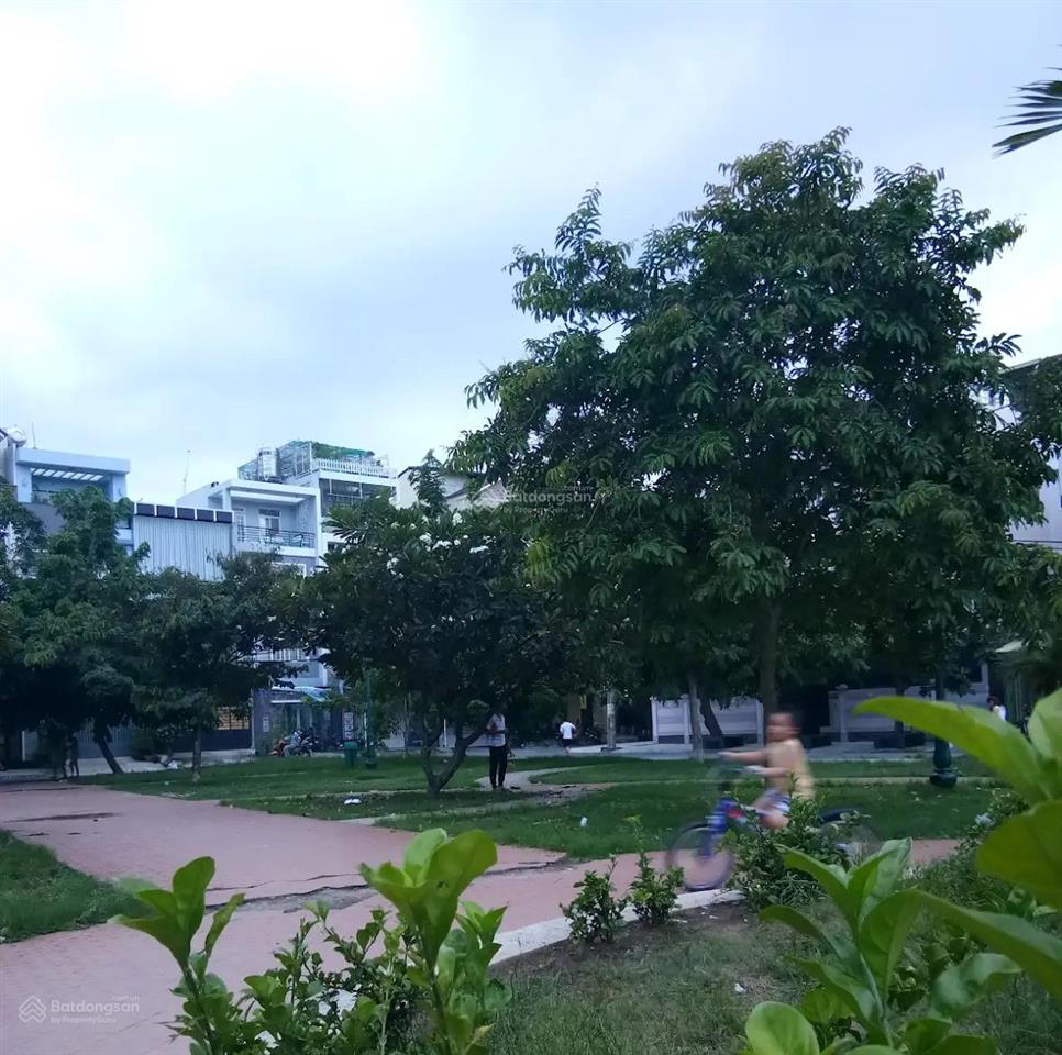 Bán nhà mặt tiền view công viên tạ quang bửu quận 8, 3 tầng, 5,5x18m, nhỉnh 15 tỷ