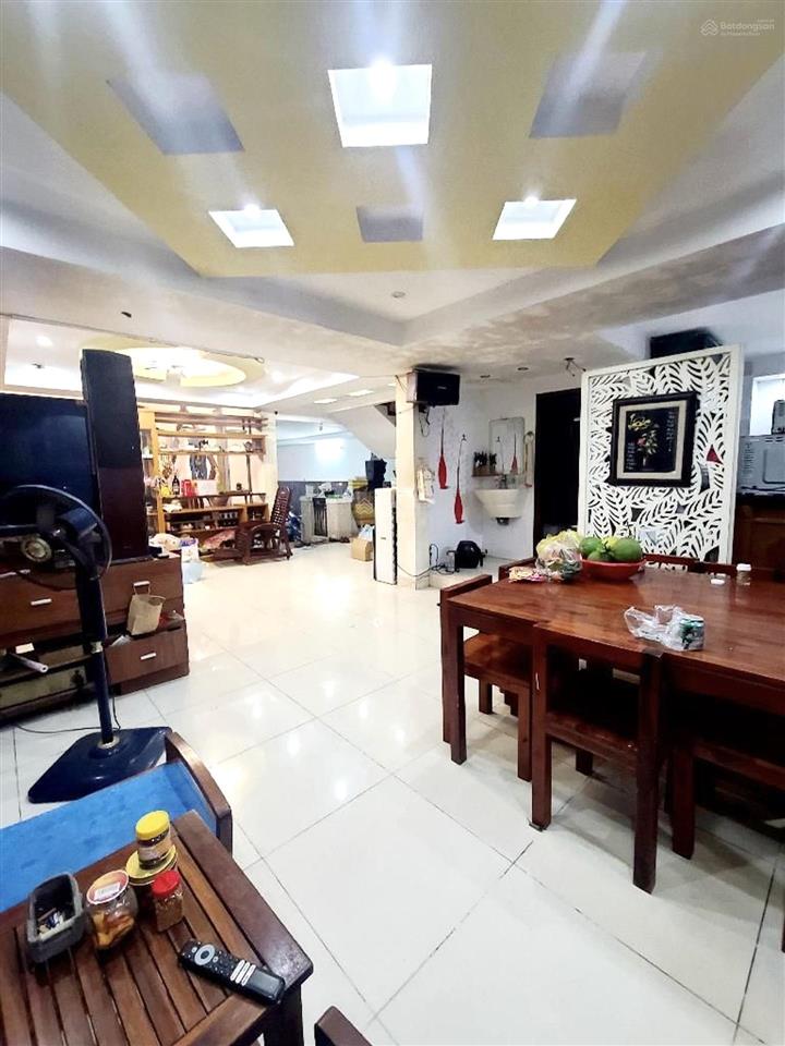 Biệt thự 242m2 chỉ 15 tỷ tại bình hưng, bình chánh