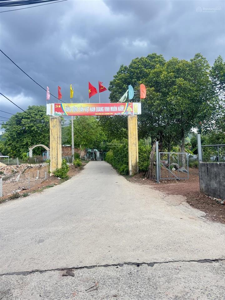 Bán nhà kiệt ô tô đường nam cao, hòa khánh, đà nẵng. diện tích 140m2. ngang 5,4m. chỉ 2,1 tỷ