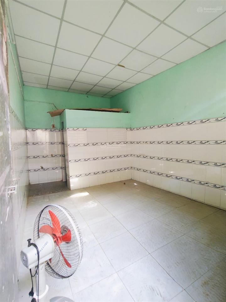 Với dt lớn 140m2, ngang 6m. có dãy trọ cho thuê. mà tc chỉ 4,4 tỷ đ. kiệt ô tô nguyễn chánh