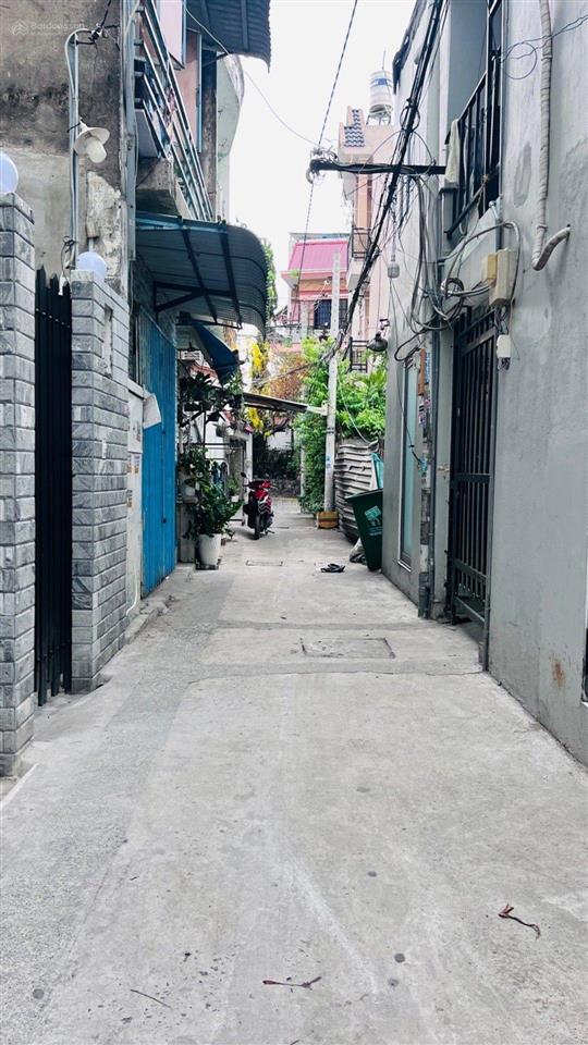 Bán nhà 3 tầng btct ngang khủng 8.5m trần xuân soạn q7 thành phố hồ chí minh 0933 275 ***
