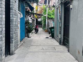 Bán nhà 3 tầng btct ngang khủng 8.5m trần xuân soạn q7 thành phố hồ chí minh 0933 275 ***
