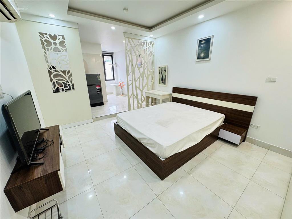 Cho thuê phòng 1 ngủ tách bếp giá rẻ đầy đủ đồ ngay sau doji lê hồng phong