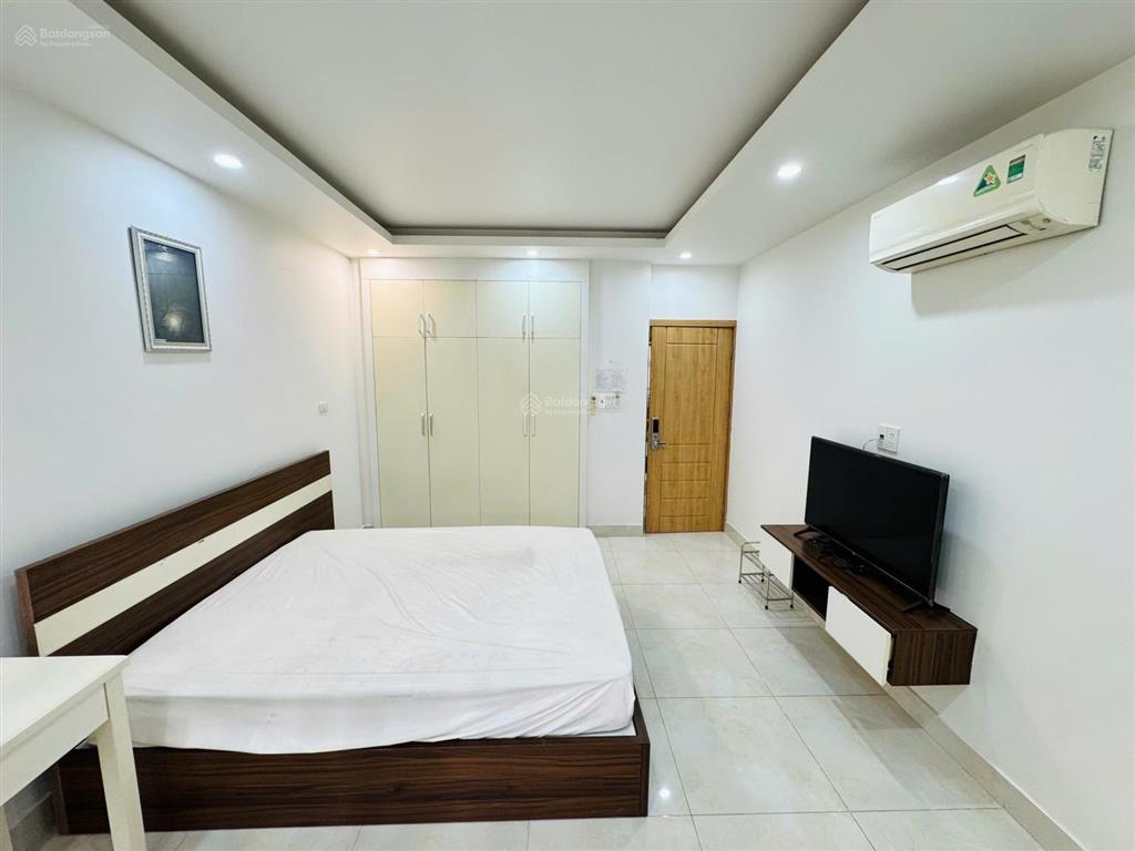 Cho thuê phòng 1 ngủ tách bếp giá rẻ đầy đủ đồ ngay sau doji lê hồng phong