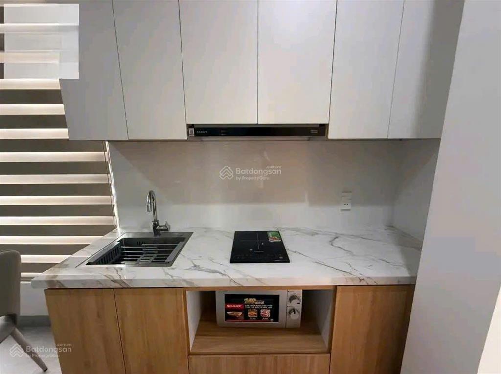 Cho thuê tòa nhà 7 tầng mới xây tại văn cao  10 phòng khép kín full đồ cả bếp